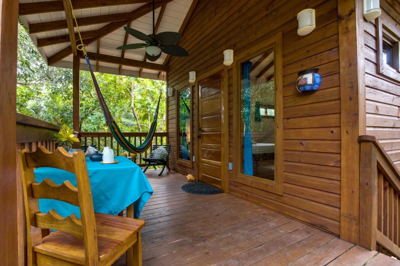 Mariposa Belize Beach Resort Placencia Exterior photo